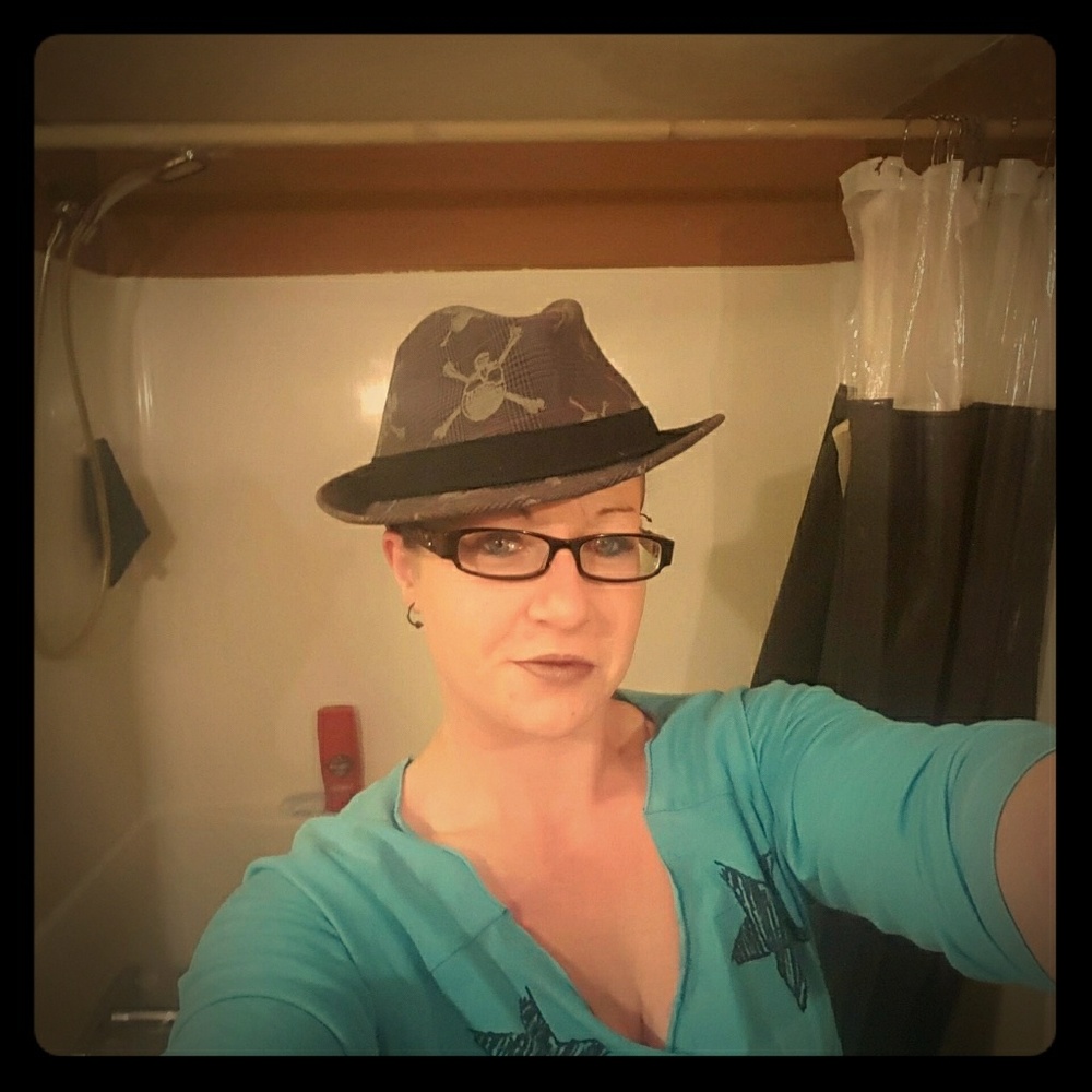 Meet your Posher, Heather
